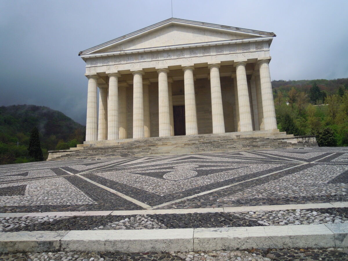 MEMORIALE BRION, POSSAGNO E BASSANO DEL GRAPPA guidati dallo storico ...